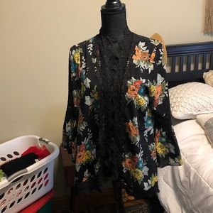 Jodifl women’s size S top